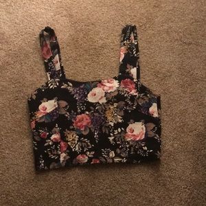 Forever 21 Tops - Forever 21 crop top Forever 21 Tops - Forever 21 crop top